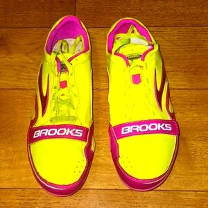 BROOKS Womens 7  Sprint Spikes Track Shoes 11:38 PR Series (1201301B877).